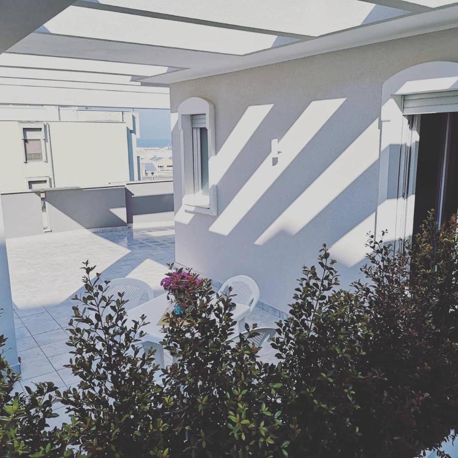 Insula Maris Villa Trani Luaran gambar
